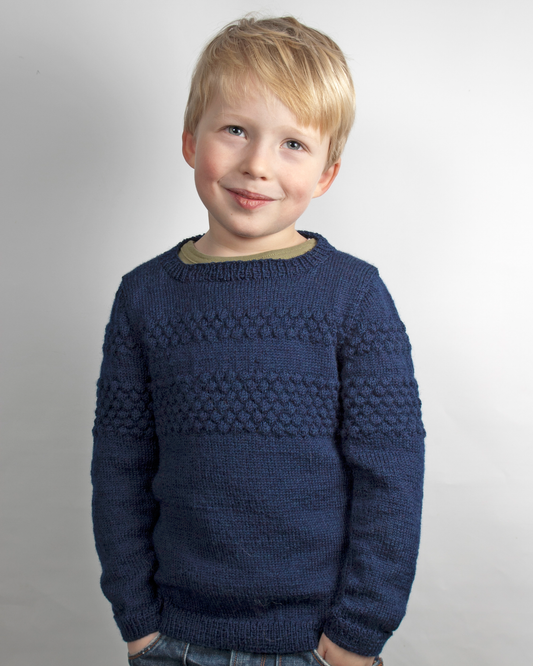 Children's sweater with sailor bubbles