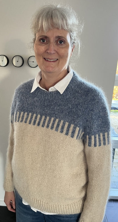 Finger Tap Sweater