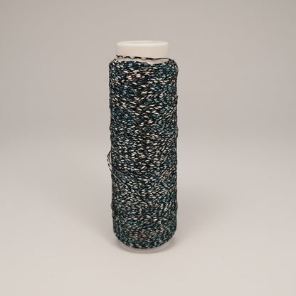 Sternenstaub – Glimmer und Metall